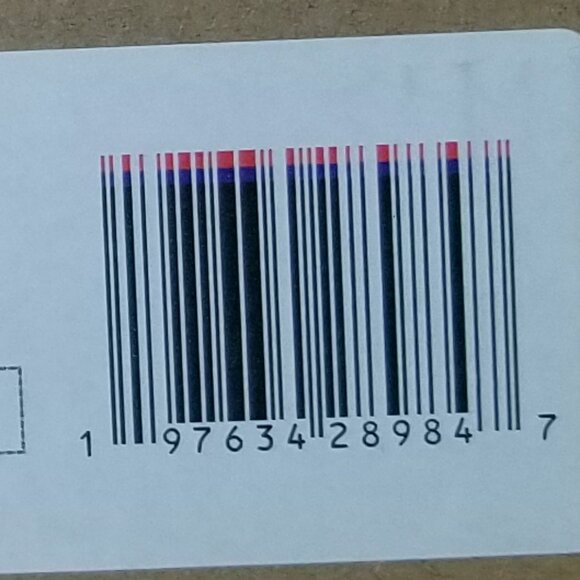 Brand New In Box 6W Lowmel Ugg Sneaker With Tags - Picture 9 of 9